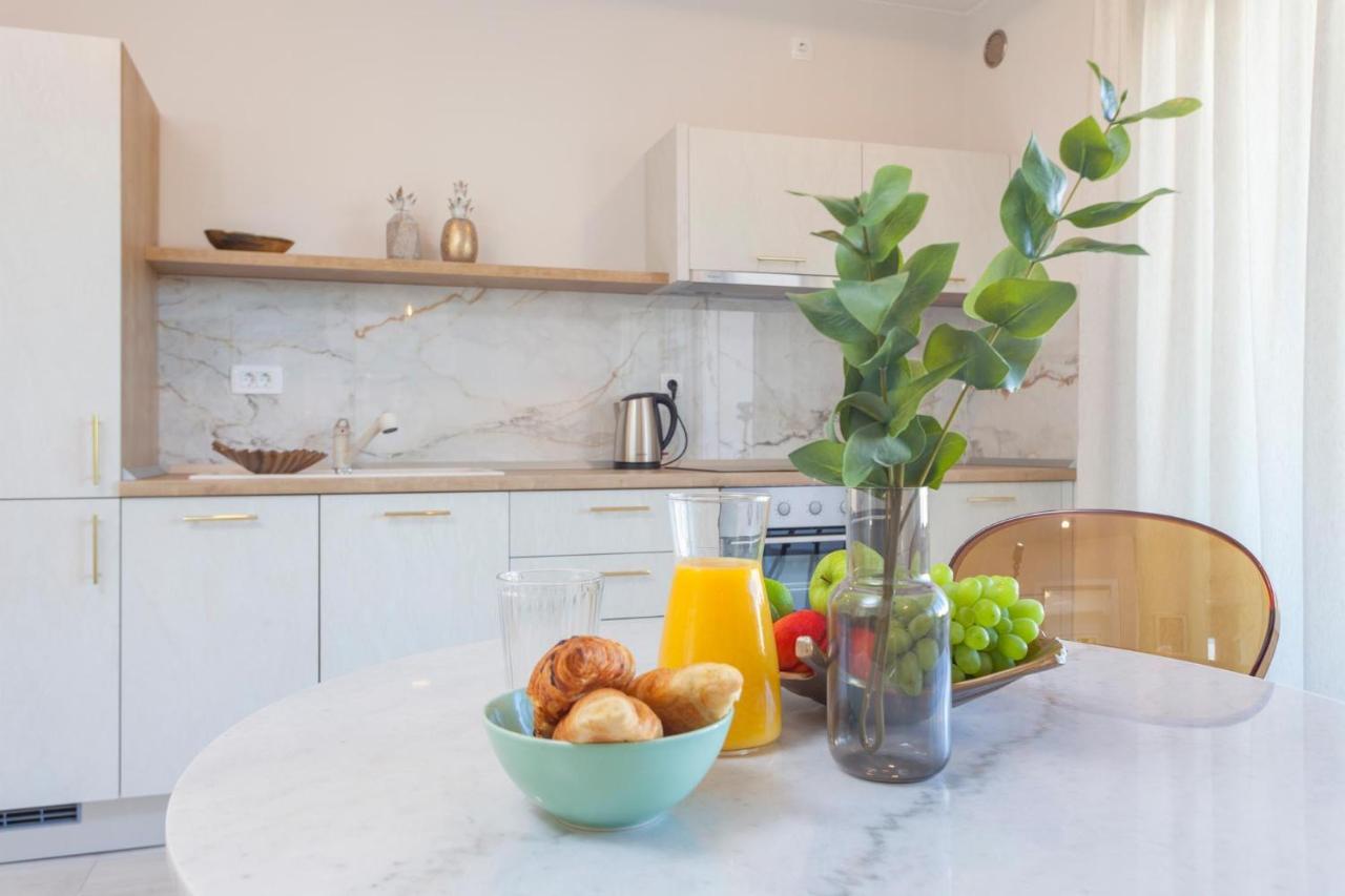 Tinel Boutique Apartment โพรไมนา ภายนอก รูปภาพ