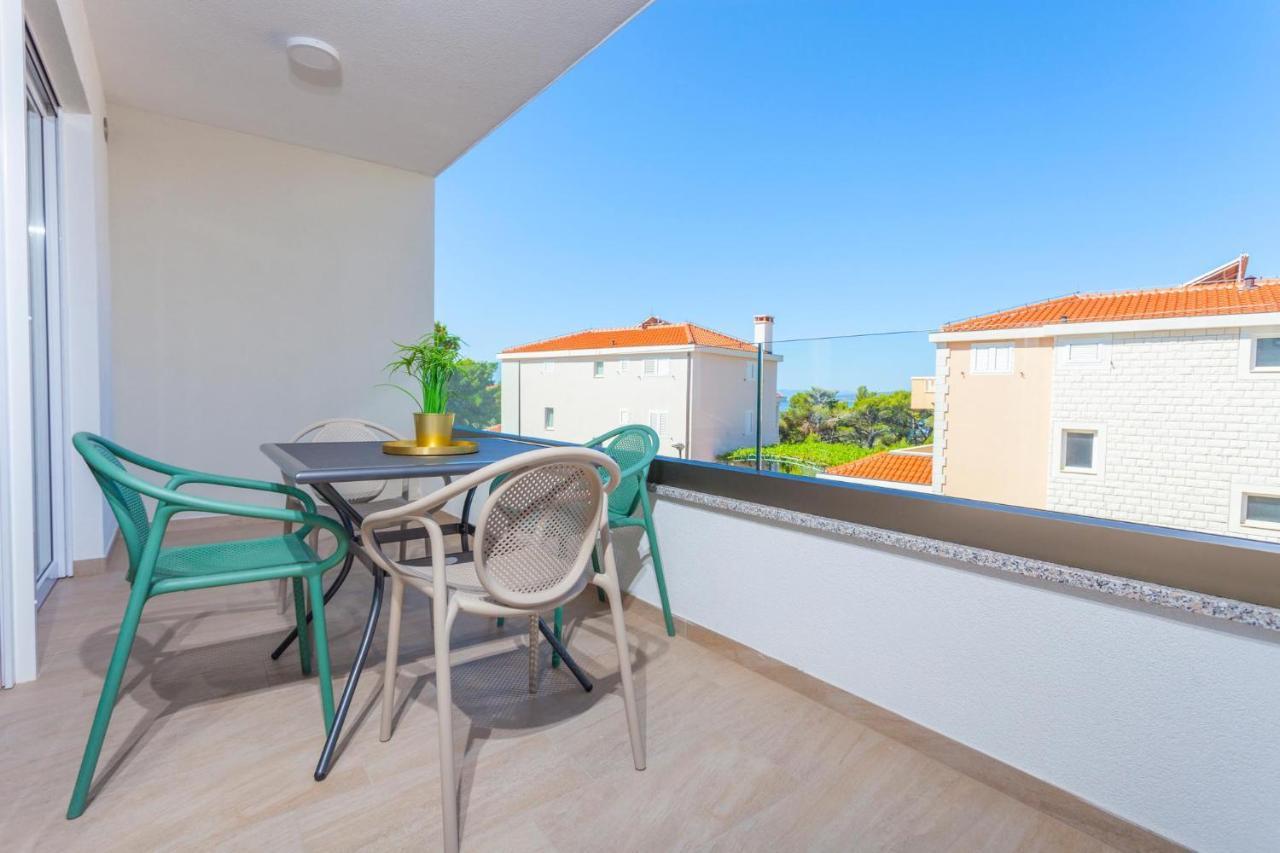 Tinel Boutique Apartment โพรไมนา ภายนอก รูปภาพ